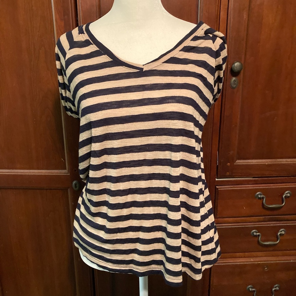 Ellen Tracy Fun Deep Navy Blue / Tan Striped 3/4 Sleeve Top with Grommet Details